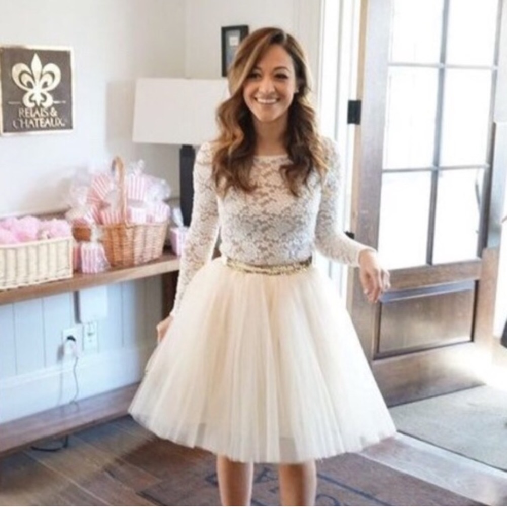 Tulle skirt, too, and belt bundle